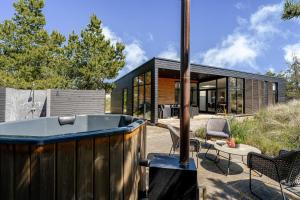 Lovely Holiday Home With Outdoor Sauna And Wilderness Bath, Close To Klitmøller Center And The North Sea