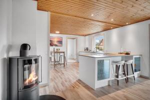 Lovely Holiday Home With Fenced Plot, 300 Meters From The North Sea In Thy