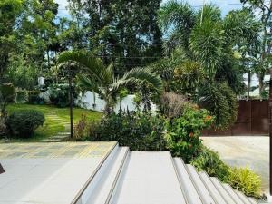 PRIVATE VILLA IN TAGAYTAY with PRIVATE POOL and Basketball Court LMN PLACE