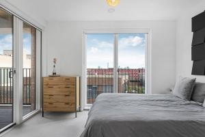Penthouse Hackney Wick with Balcony, gym, rooftop