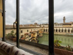 Charming Suite Ponte Vecchio View