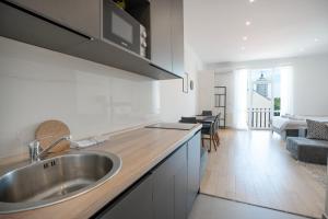 Elegant Central Suite