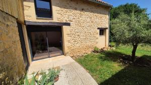 Maisons de vacances Le Loft Sarladais a 2 km du centre-ville de Sarlat : Appartement
