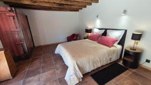 Maisons de vacances Le Loft Sarladais a 2 km du centre-ville de Sarlat : photos des chambres