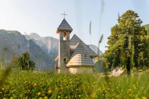 Mikel Center Theth Guesthouse