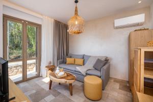 Agartha-Infinite Sunset & Sea View