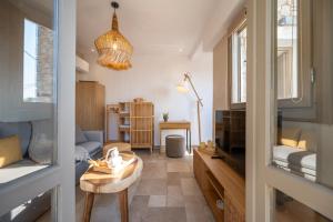 Agartha-Infinite Sunset & Sea View