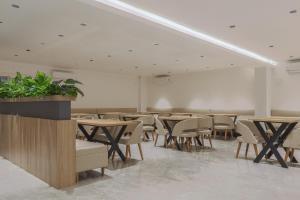 Akoya Business Hotel - Smart Stays, Whitefield