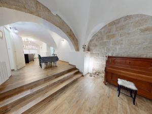 Villas Maison de maitre a Poussan - 6 pers, spa et charme ancien - FR-1-785-21 : Villa