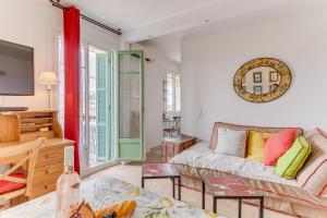 LE PAIROLIERE AP4461 by Riviera Holiday Homes