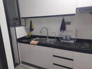 The lovely two bedroom apartment with swimming pool ,gym andmodern facilities in kilimani