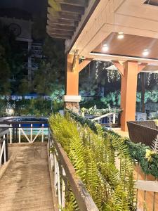 Pedolinos Tagaytay Luxe studio with Netflix and unlimited wifi