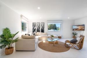 Pa Le Mer - Sleeps 10 - 4 Mins Walk To Beach - Pet Friendly!