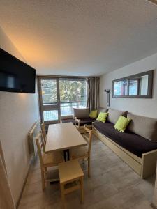 studio arcs 1800 départ et retour skis aux pieds