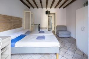 Elegant naviglio cool area large 5 pax with elevator