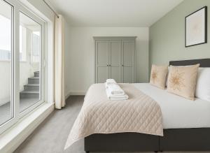 2 Bed Apartment in Canary Wharf