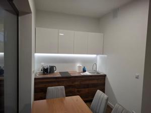 Apartament Happy Bursztynowy z klimatyzacją