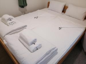 Camping Cremona Turanj Mobile Home Green