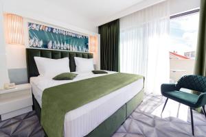 Classic Double or Twin Room room in Hotel Luxe