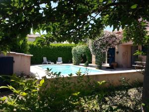 Villa avec piscine à 15min des plages