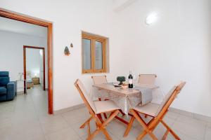 GuestHost - Rosa Home