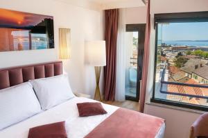 Standard Single Room with Sea View room in Hotel Luxe