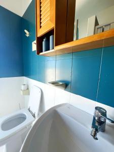 vistamare con terrazzi, giardino e parcheggio