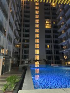 Spacious 6-Pax Stay Near Airport, City of Dreams, Okada, Ayala Malls, MOA & Solaire