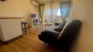 LESTANQUET - CLIM - Balcon - Plage - Grau-du-Roi