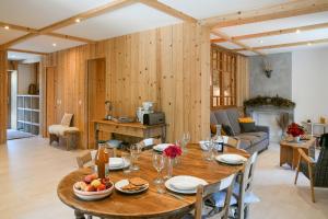 Maisons de vacances Gites Cimeleon : photos des chambres