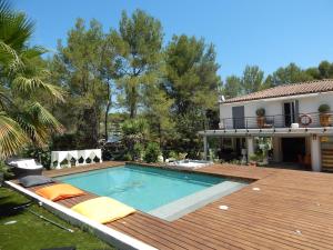 Villas Grande Villa avec piscine et spa proche de Montpellier et des plages : Villa