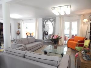 Villas Grande Villa avec piscine et spa proche de Montpellier et des plages : photos des chambres