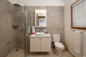 Sempiak Seaside Resort