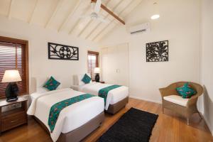 Sempiak Seaside Resort