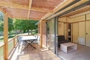 Campings Camping 3 etoiles - Piscine - ccbbgcb : photos des chambres