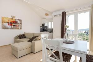 3 stern appartement M.G Apartments Brodarica Kroatien