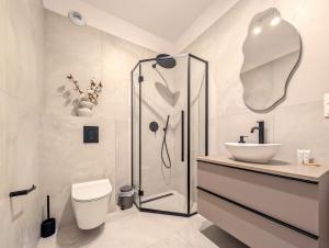 Czysta Chic Harmony Studio by BookingHost