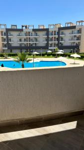 2 bed apartment in Marsellia beach 4