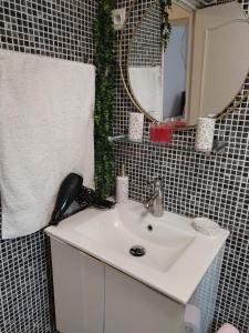 Maisons de vacances Gite de la porte des Princes a Courthezon : photos des chambres