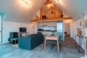 Maisons de vacances Surfin-nest - Proche centre ville Plouharnel : photos des chambres