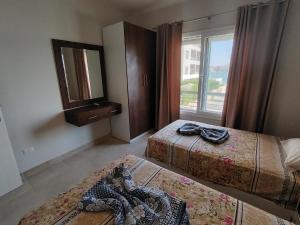 شاليةK12 Long Island village, Marsa Matrouh family only