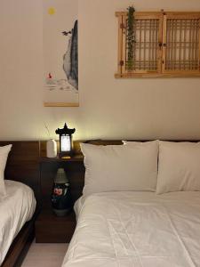 #New #Traditional mood #Line2 Sillim station walk 10min, Hongdae Gangnam 20min #3Bed 3AC Netflix #쉼온유 stay