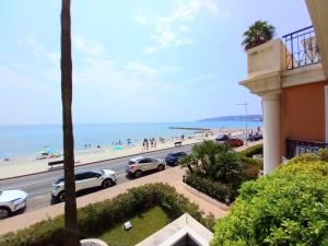Admiral Plaza Trilocale Fronte Mare Free Parking-Riscaldamento