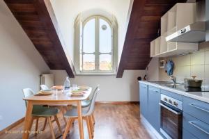 De Gasperi Apartments