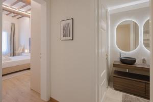 Central Market 3-bedroom Design Apartment