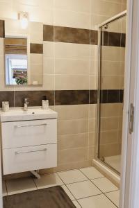 Appartements Maison Cleophee : photos des chambres