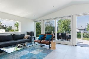 Waterhoenlaan 8 aan het Veerse Meer