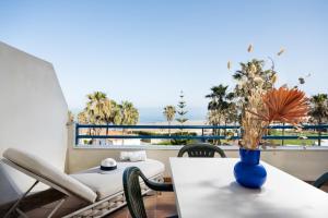 Sabinillas Promenade Beachfront Apartment