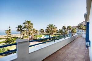 Sabinillas Promenade Beachfront Apartment