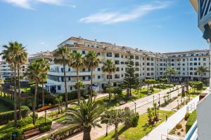 Sabinillas Promenade Beachfront Apartment